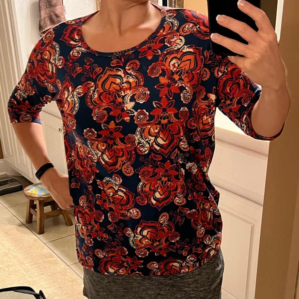 LuLaRoe Irma Xs blue orange red design NWOT